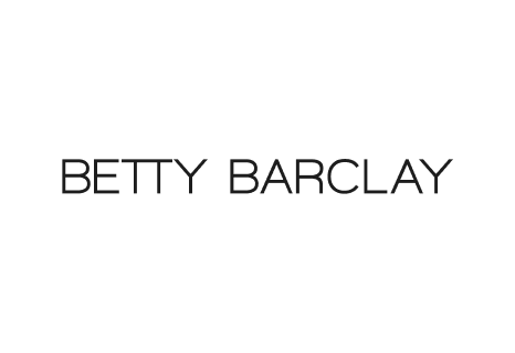 betty-barclay-b&w
